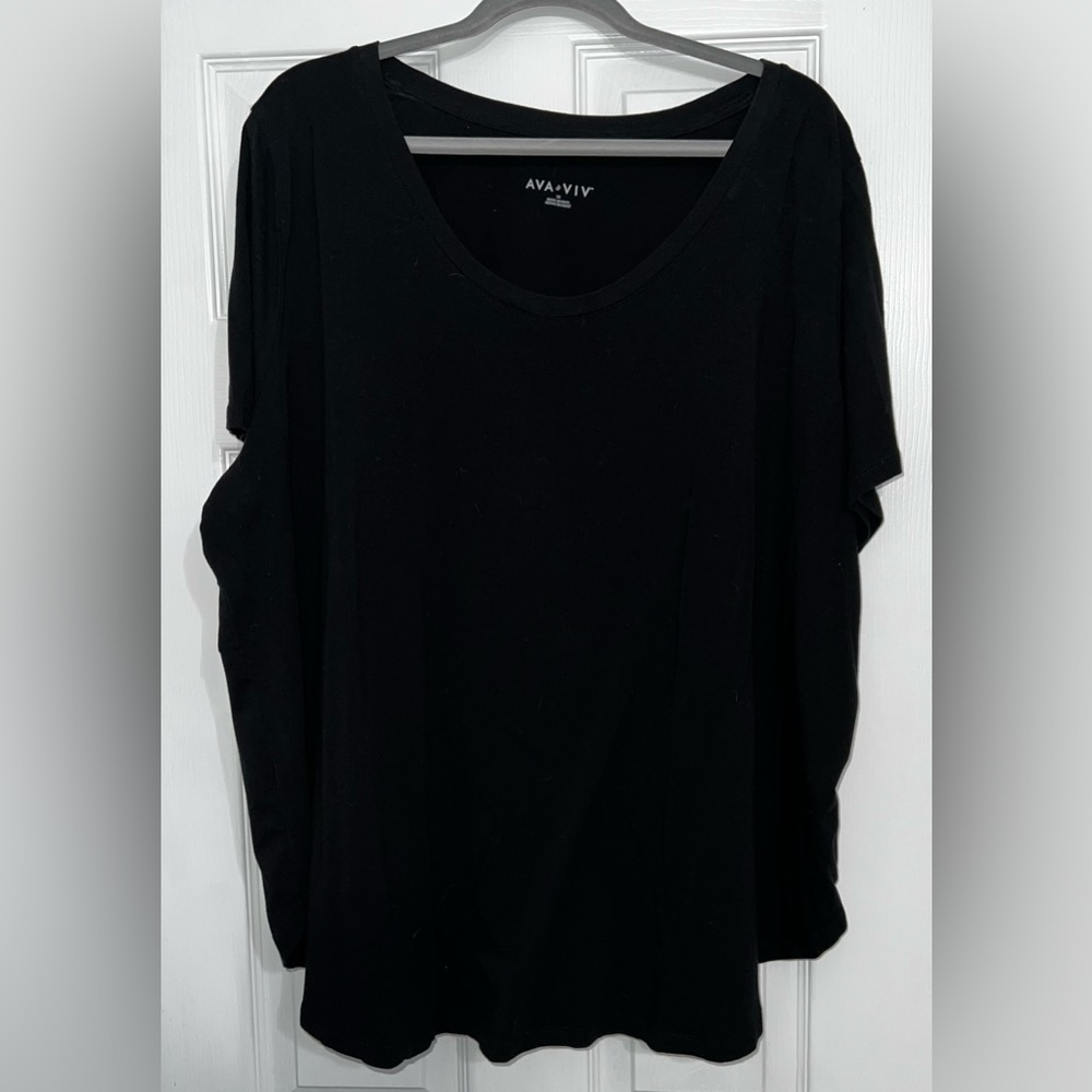 Ava & Viv Black Scoop Neck Shirt 3X